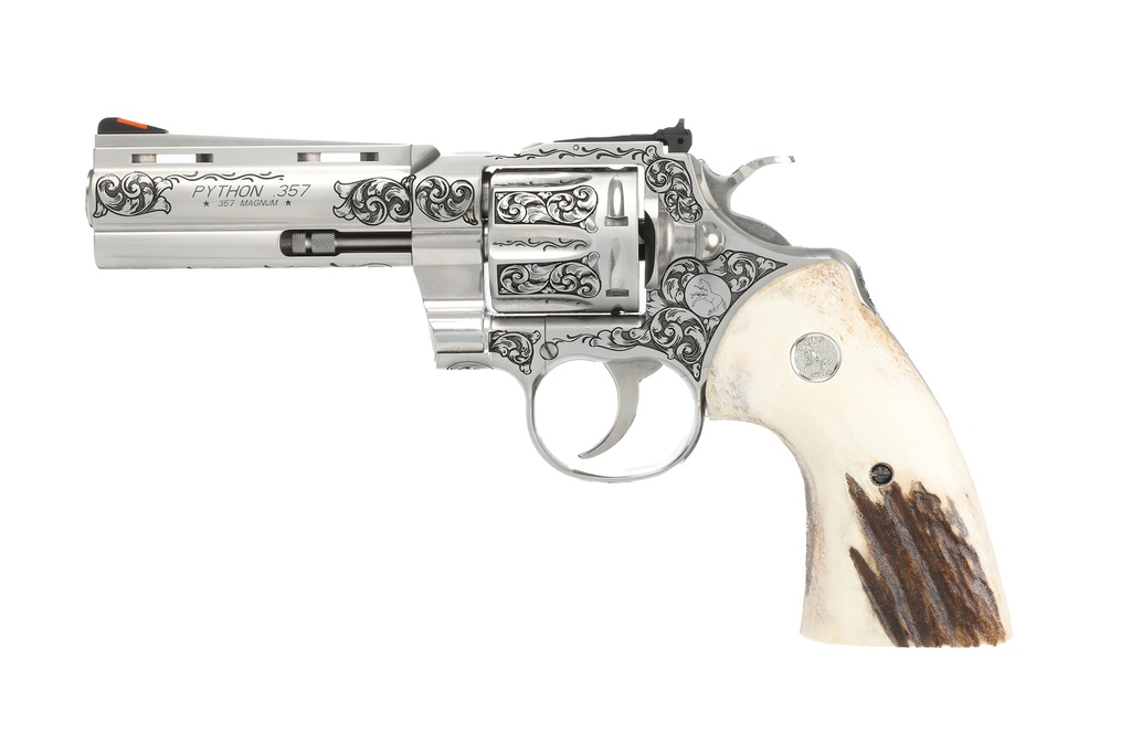 PYTHON 357MAG 4" ENGRAVED/STAG